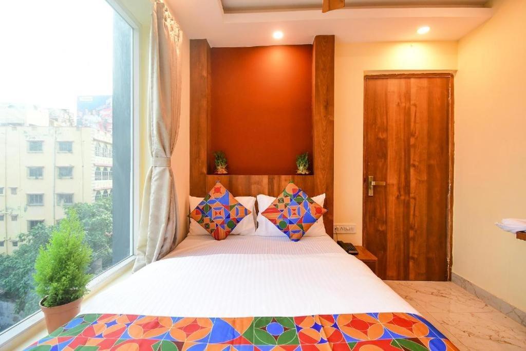 Hotel Aqua Tulip Calcutta Eksteriør billede