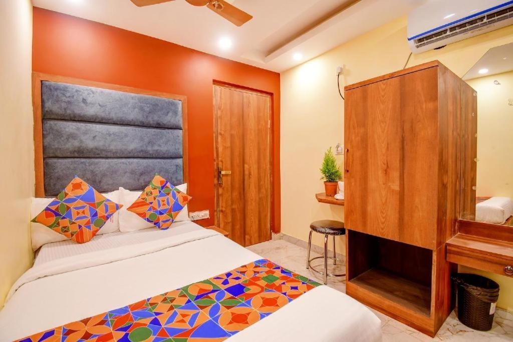 Hotel Aqua Tulip Calcutta Eksteriør billede